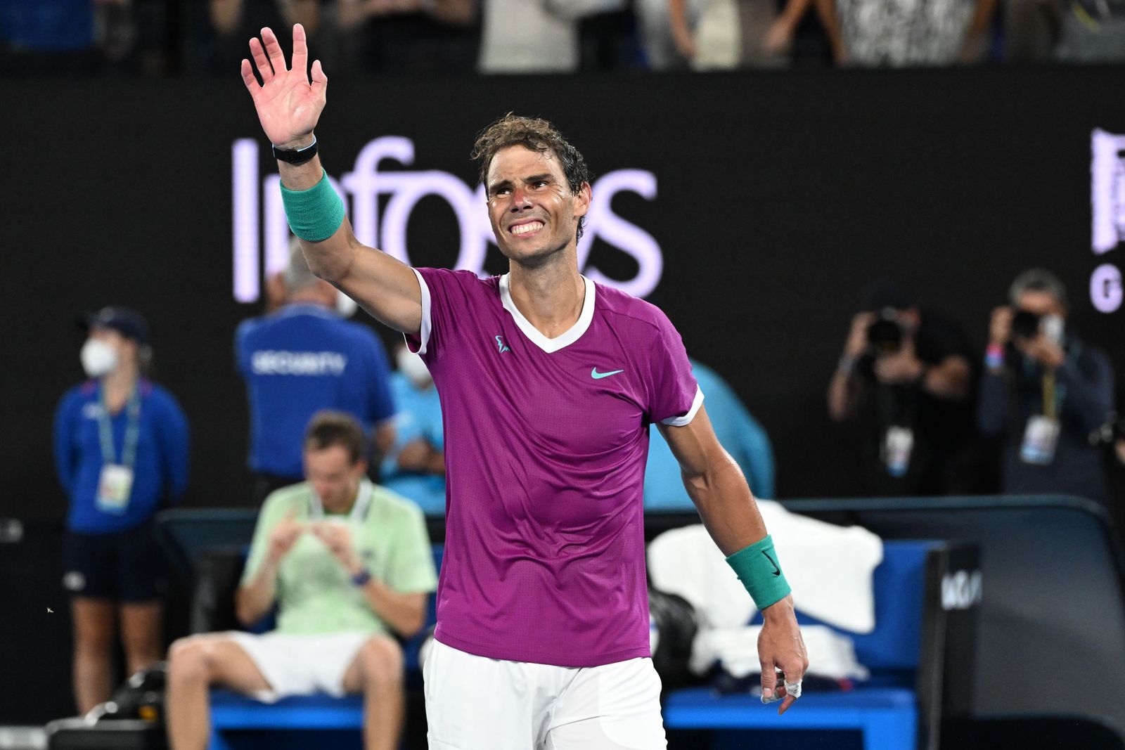 Las imágenes del histórico triunfo de Nadal sobre Medvedev (y 8)