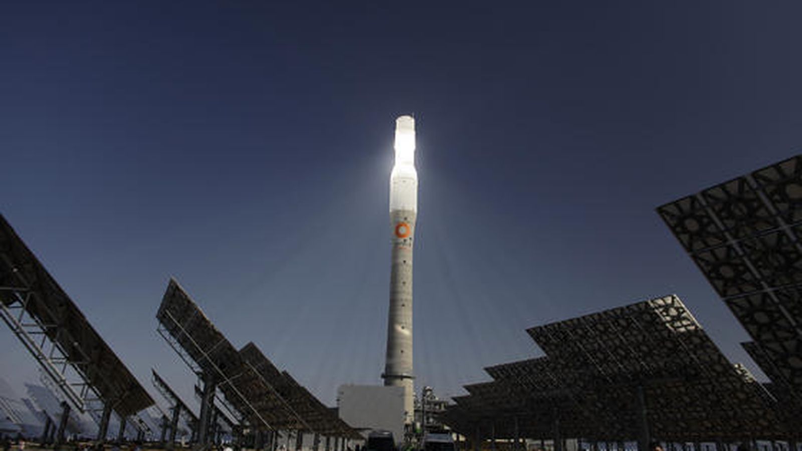 Placas solares en la planta Gemasolar