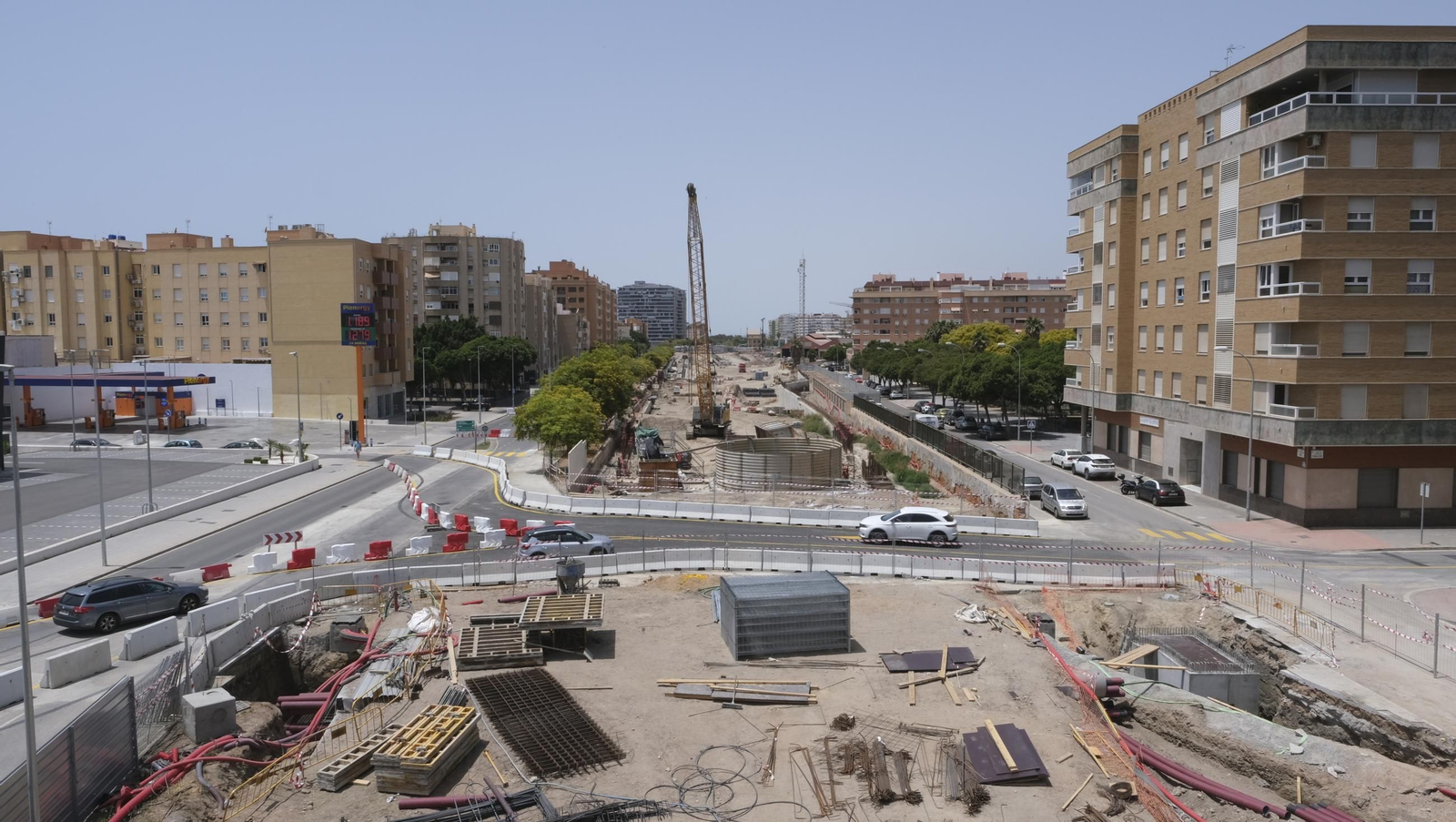 Último día del Puente de la Avenida del Mediterráneo, en imágenes