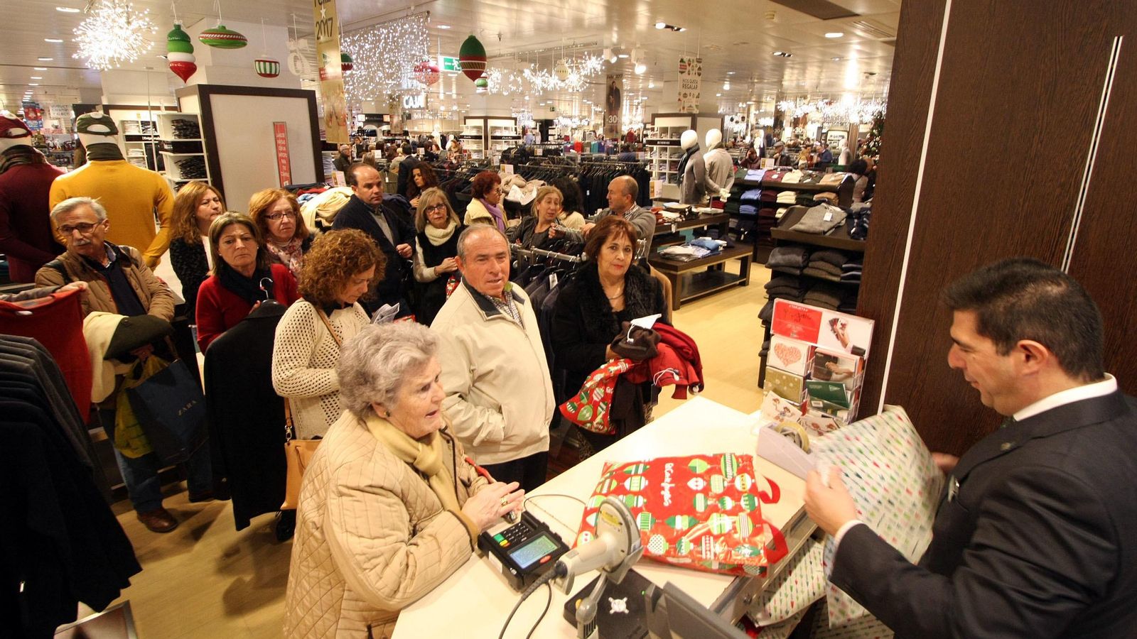 Evite comprar a última hora y ahorrará tiempo y dinero.