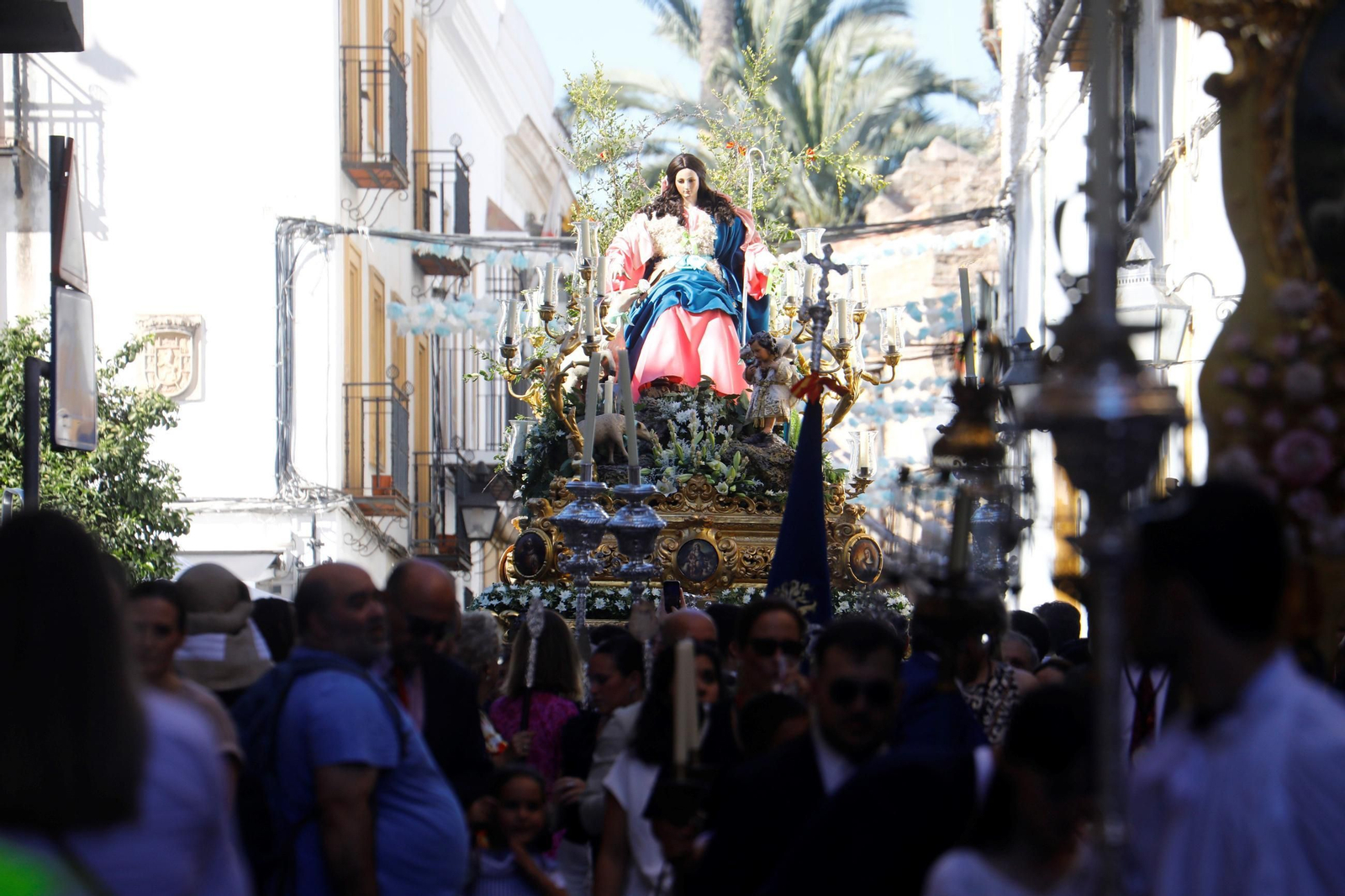 Las mejores fotos del traslado de la Divina Pastora de Córdoba