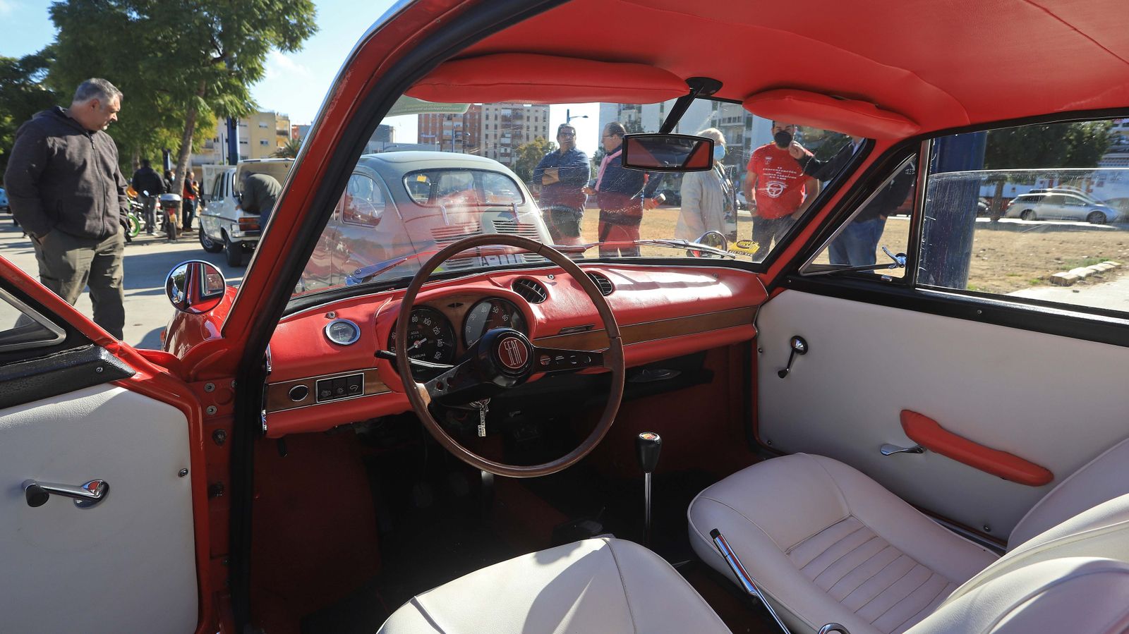 Fotos del III Circuito de Coches Clásicos de Apymeal en Algeciras