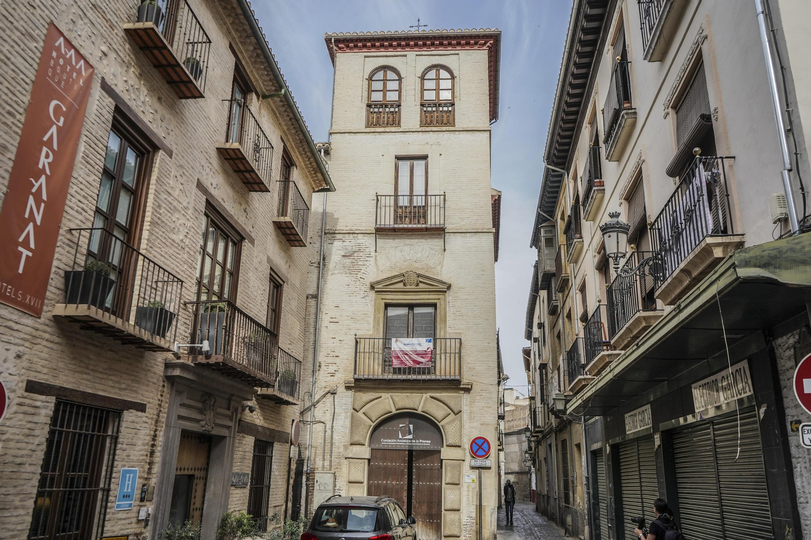 Imagen de la fachada del Edificio del Rey Soler, en Granada