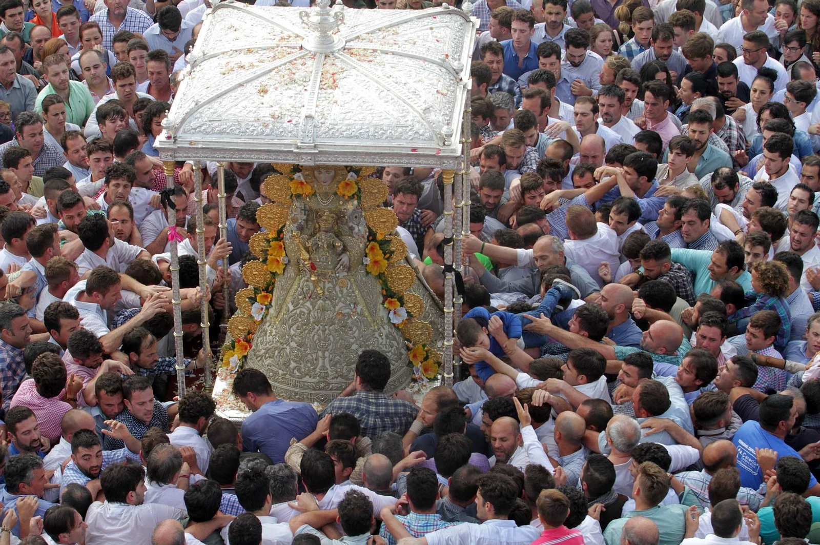 El Lunes de Pentecostés en imágenes