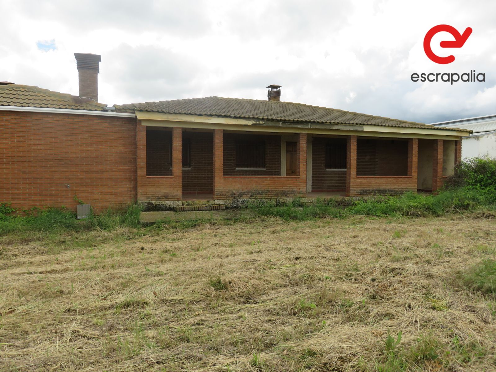 La granja de 43.000 metros cuadrados a subasta por 1 euro