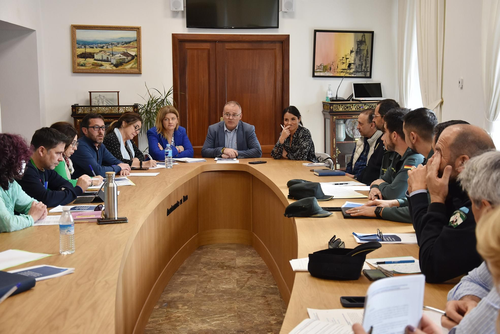 Comisión Técnica de seguimiento para la atención a víctimas de violencia de género de Baza Comisión Técnica de seguimiento para la atención a víctimas de violencia de género de Baza