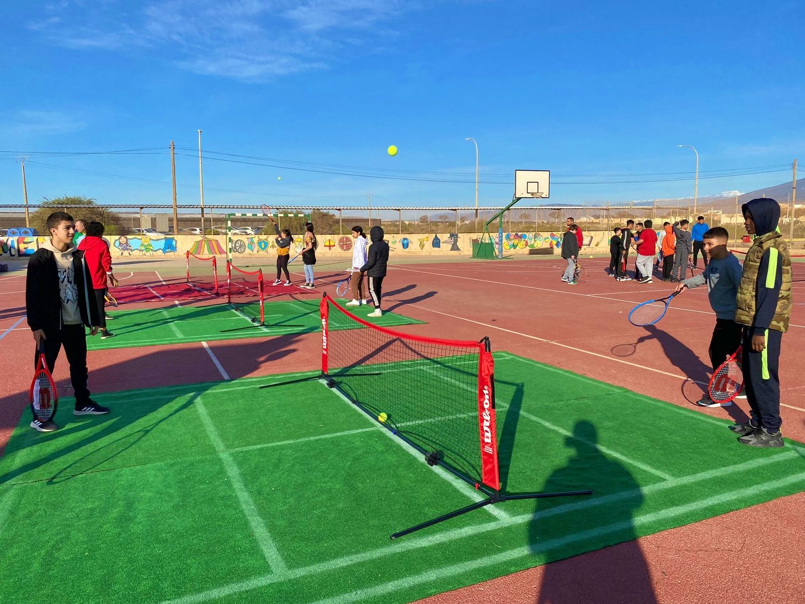 Los estudiantes han disfrutado de pequeños partidos.