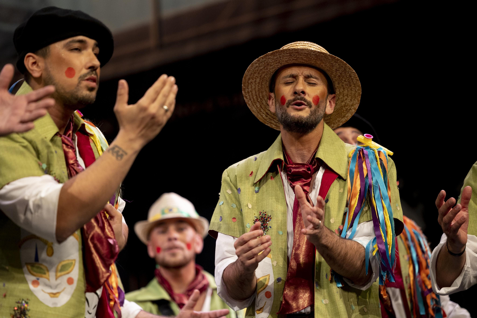 Comparsa 'Qué bonita es Cadi'