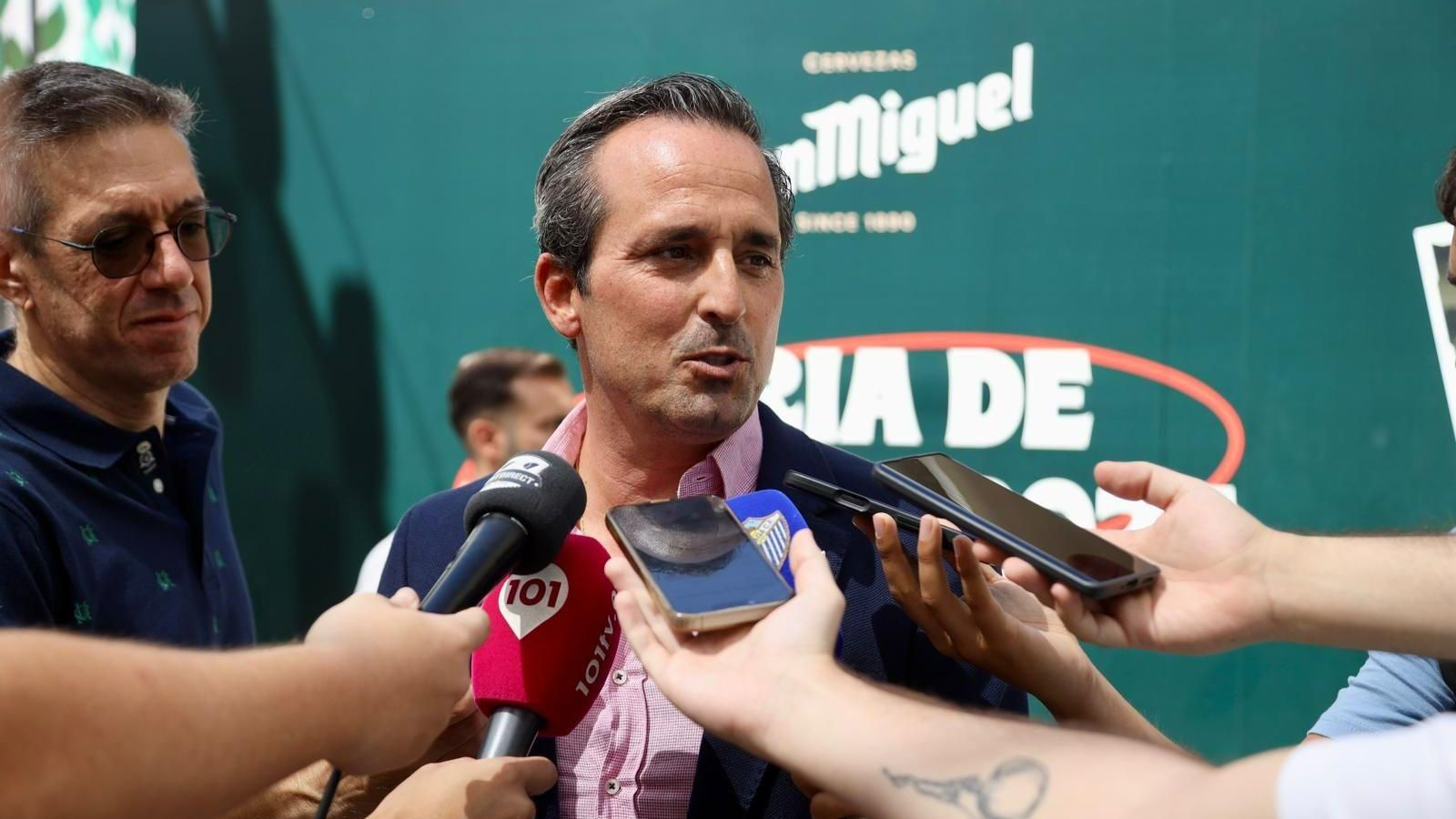 Kike Pérez durante la visita a la Feria.