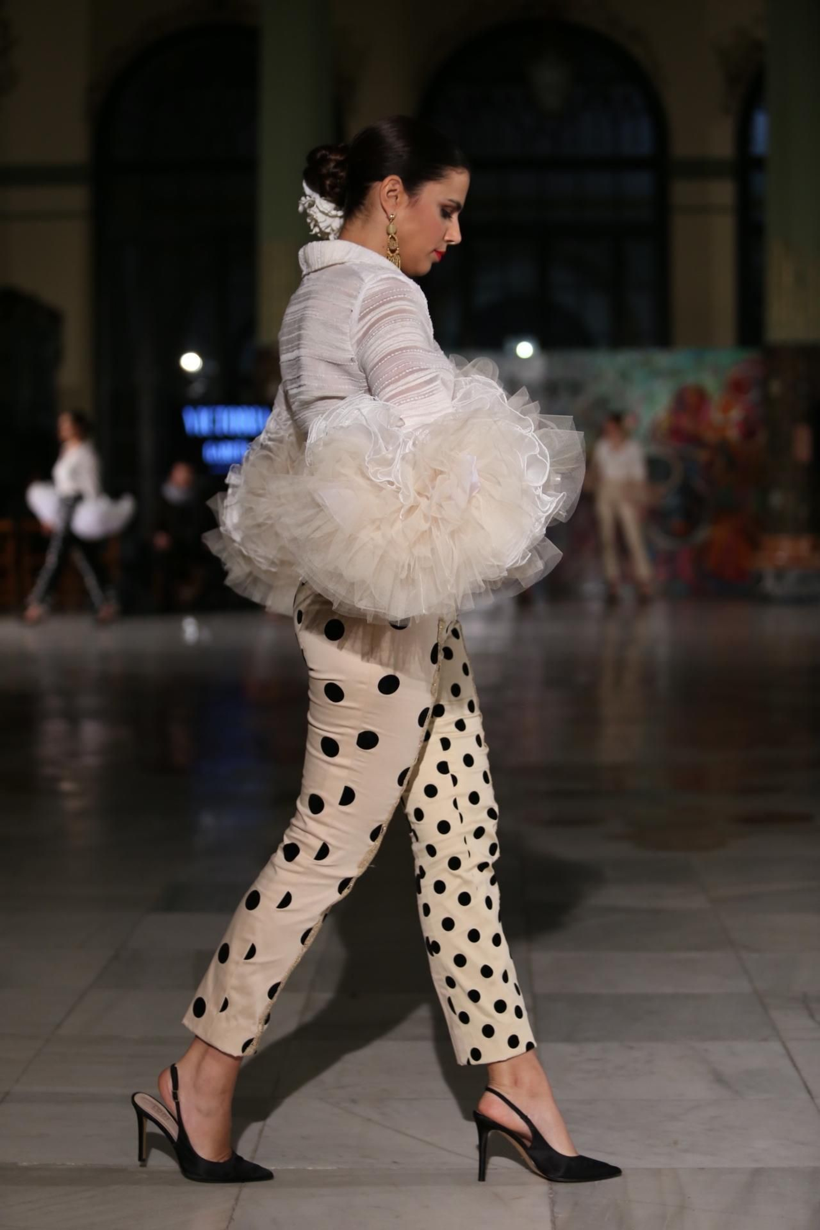 Desfile de Victoria García en Viva by We Love Flamenco, todas las fotos