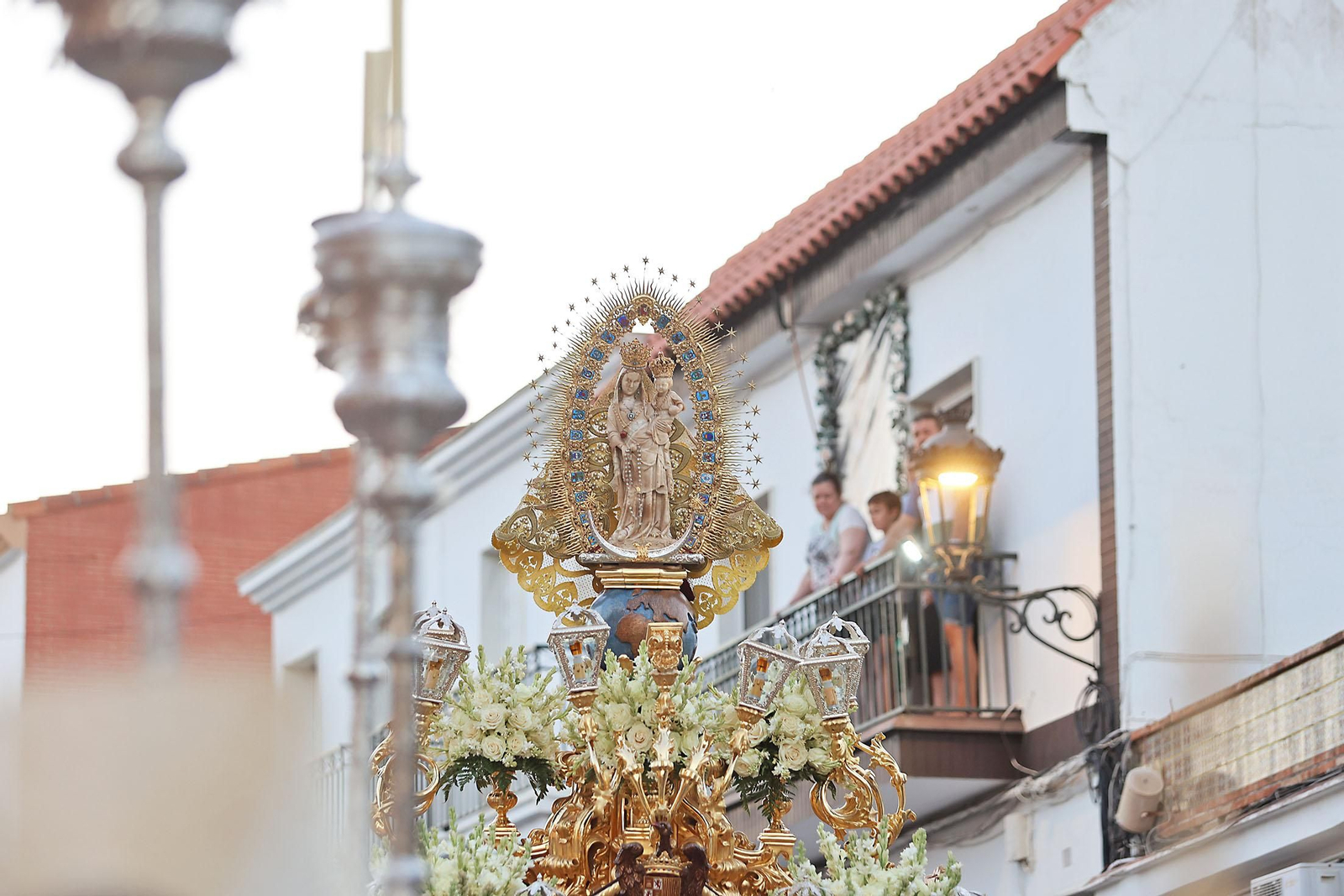 Imágenes de la procesión de Nuestra Señora de los Milagros en Palos de la Frontera Imágenes de la procesión de Nuestra Señora de los Milagros en Palos de la Frontera