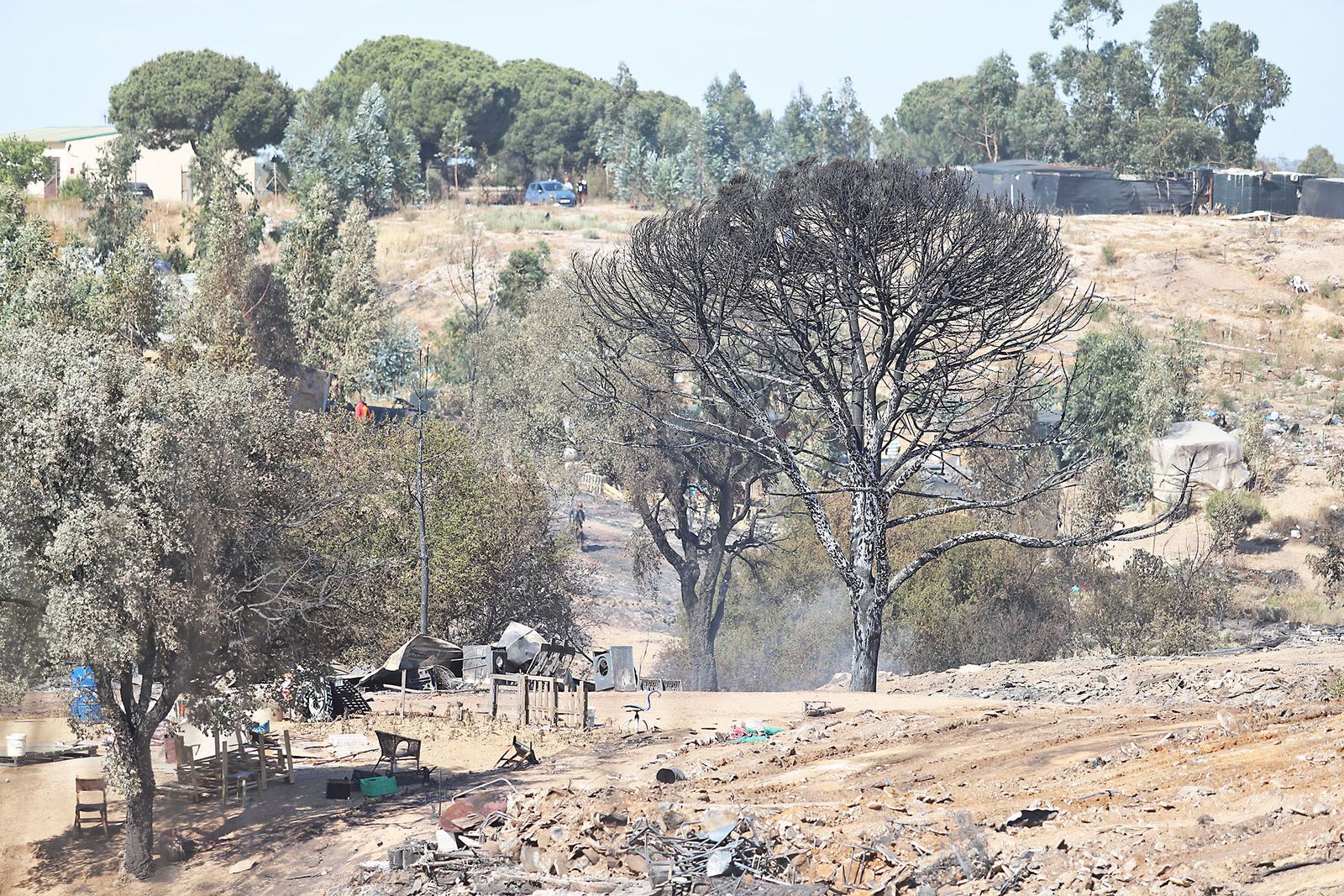 Así quedó el asentamiento de chabolas en Palos de la Frontera tras el incendio