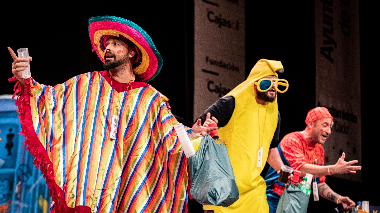 Búscate entre las mejores imágenes de la primera sesión de semifinales del COAC 2025