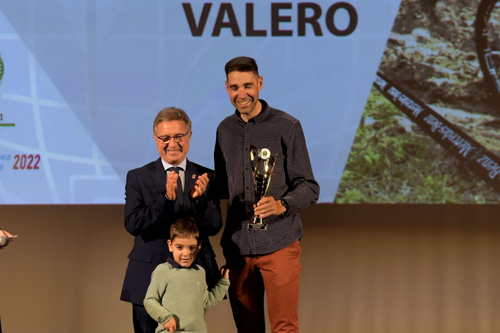 David Valero fue premiado en Baza por la Asociación Española de la Prensa Deportiva de Granada.