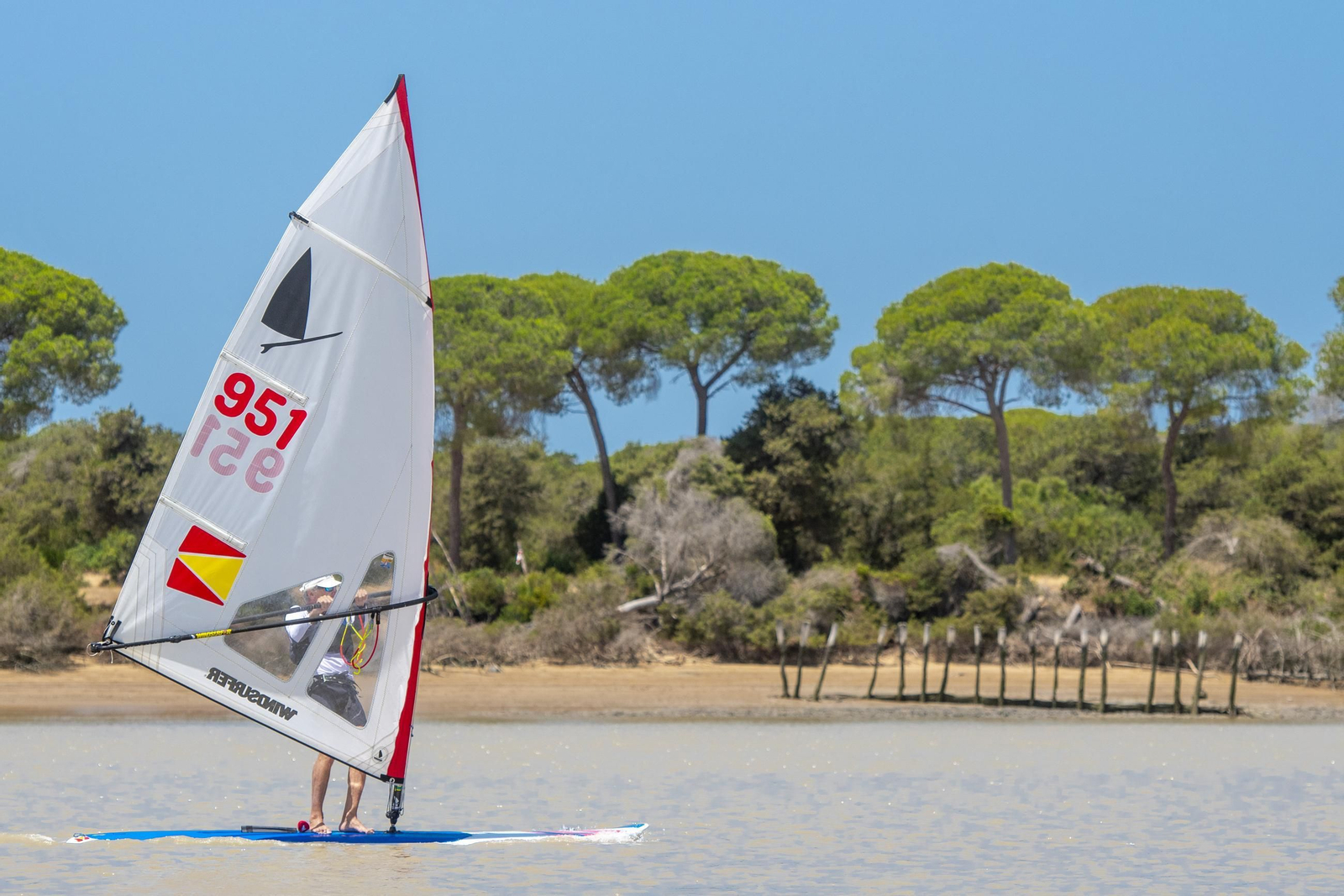 Las espectaculares fotos del Ascenso a Vela del Guadalquivir