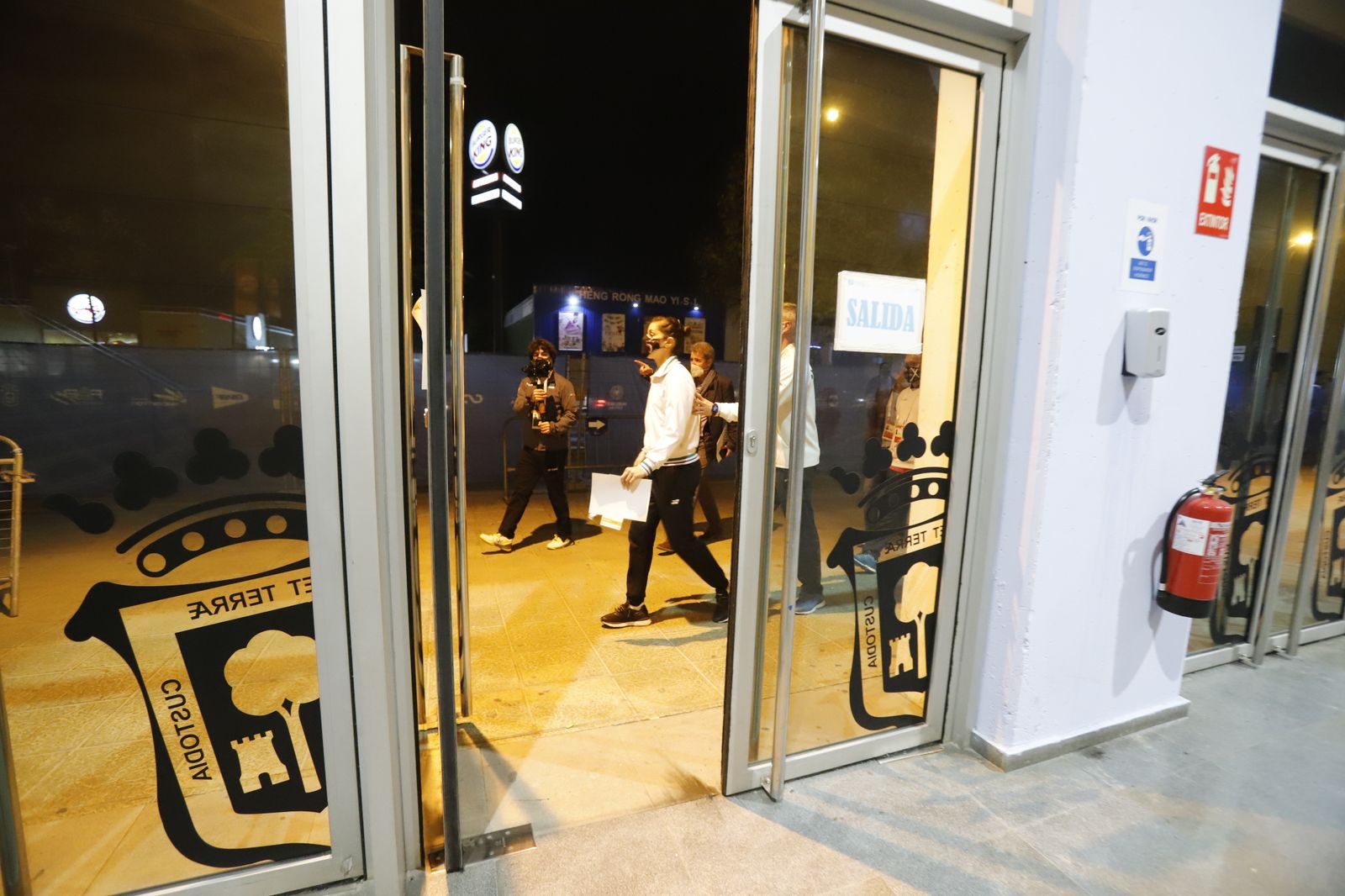 Carolina Marín visita el Palacio de los Deportes