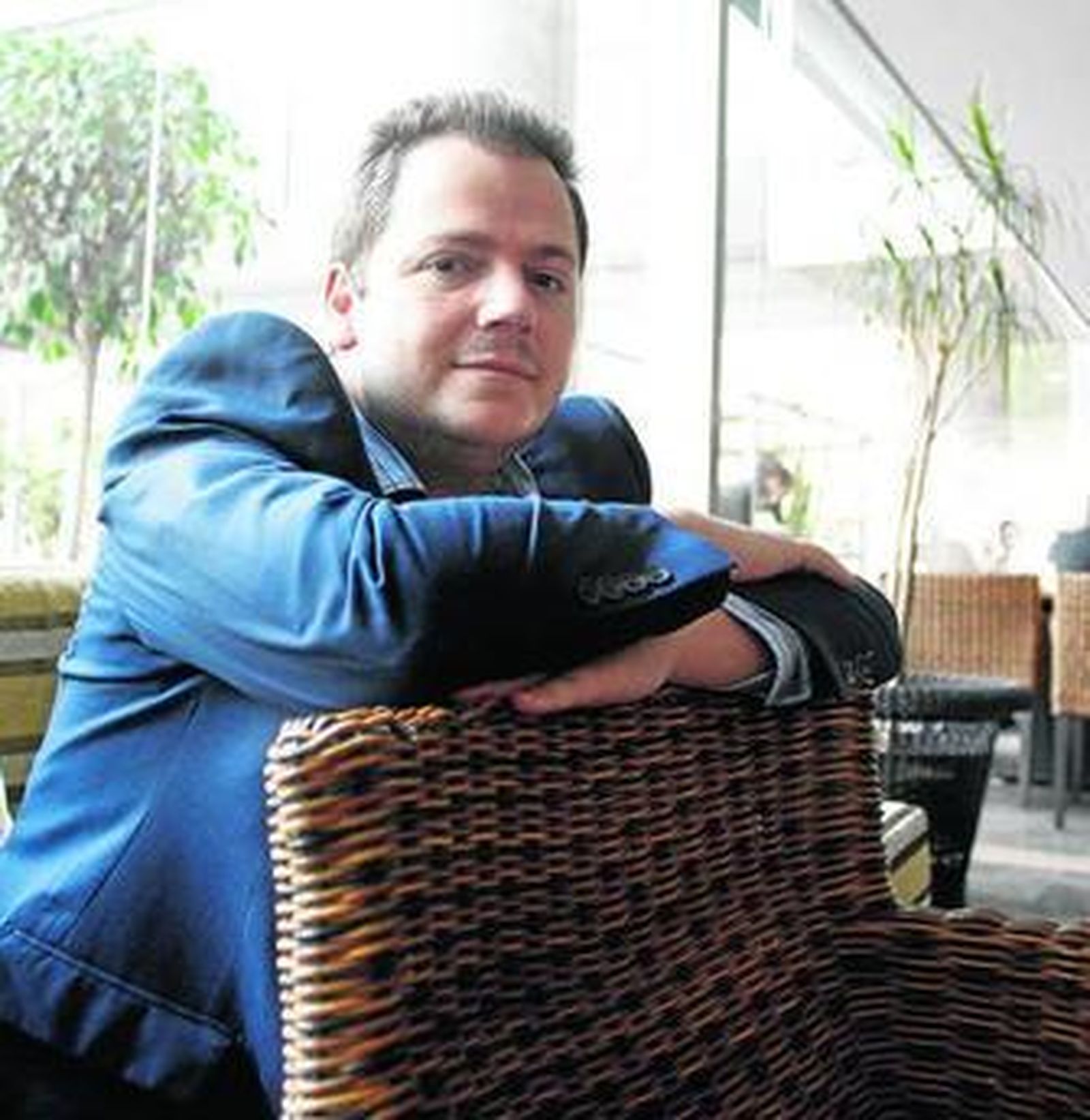 Alejandro Suárez, momentos después de la entrevista con este diario.