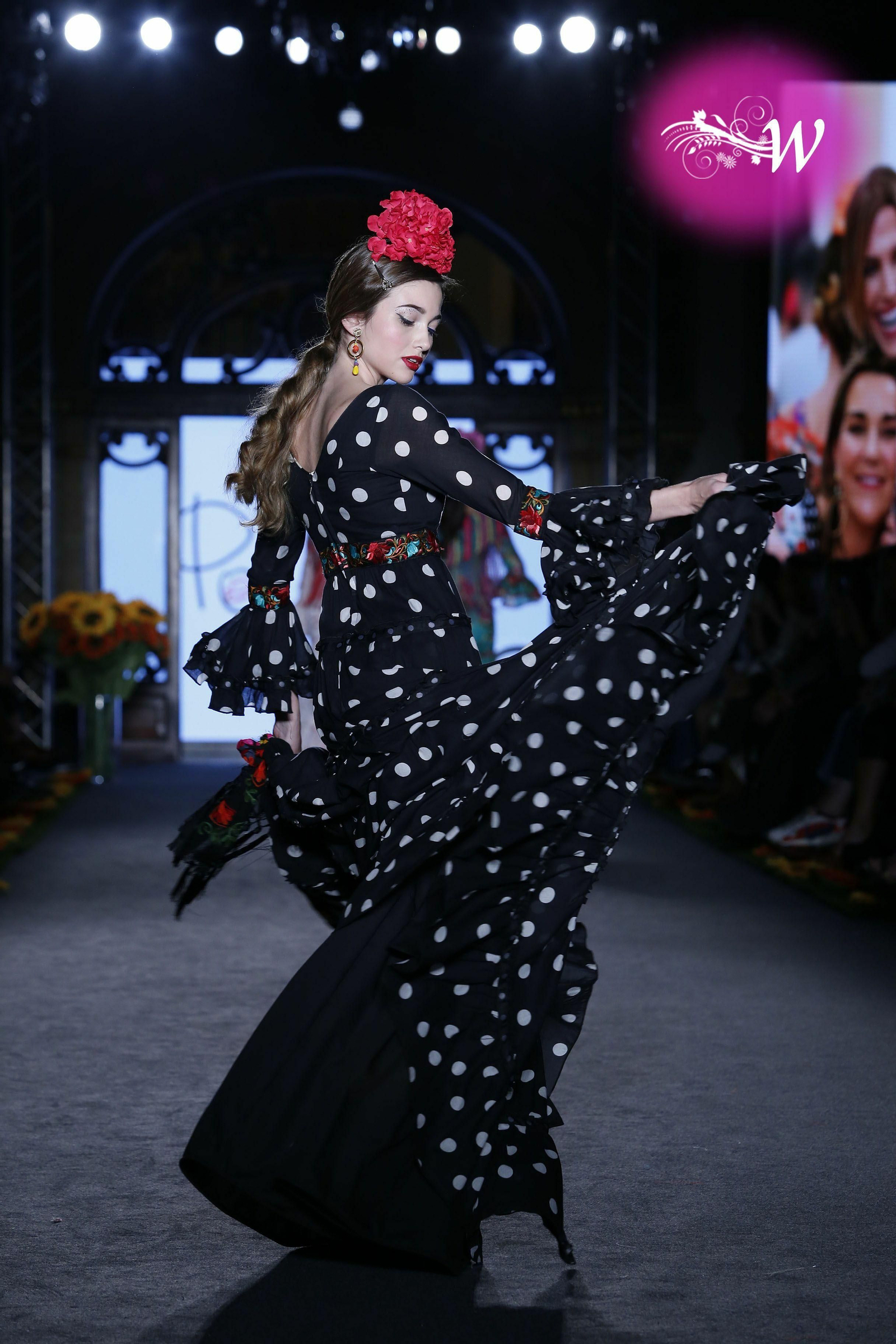 Pol Núñez celebra su 25 aniversario en We Love Flamenco 2020, todas las fotos del desfile Pol Núñez celebra su 25 aniversario en We Love Flamenco 2020, todas las fotos del desfile