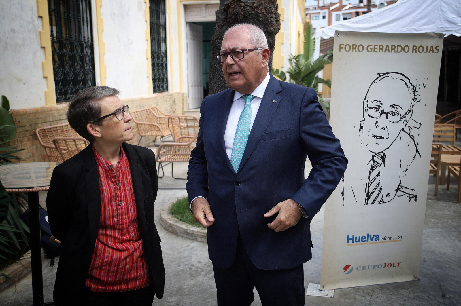 Imágenes del Foro Gerardo Rojas con Teresa Rasero como conferenciante