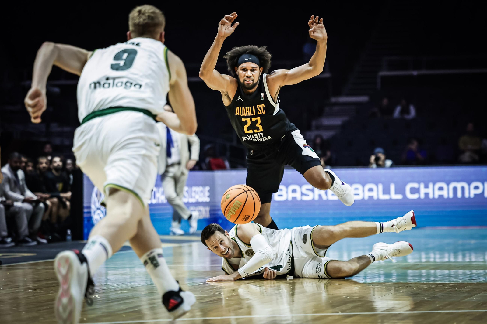 Las fotos del Unicaja - Al Ahli de la Copa Intercontinental de baloncesto