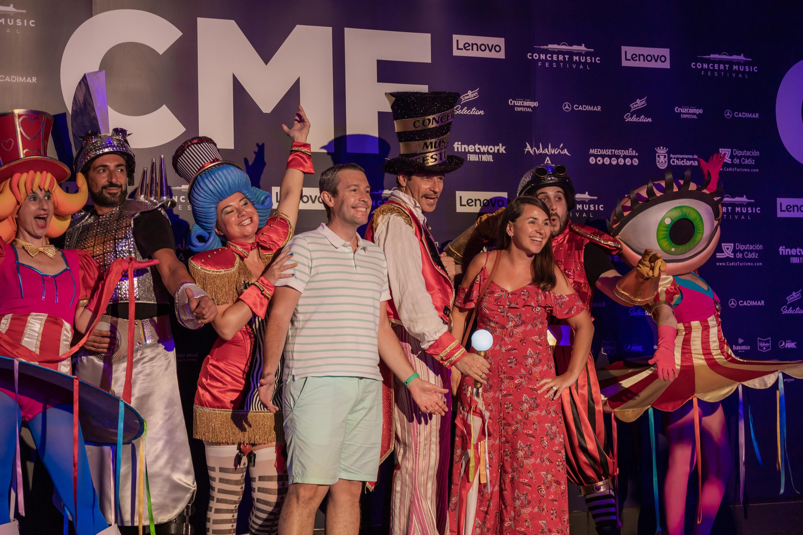 Búscate en el concierto de Raphael en el Concert Music