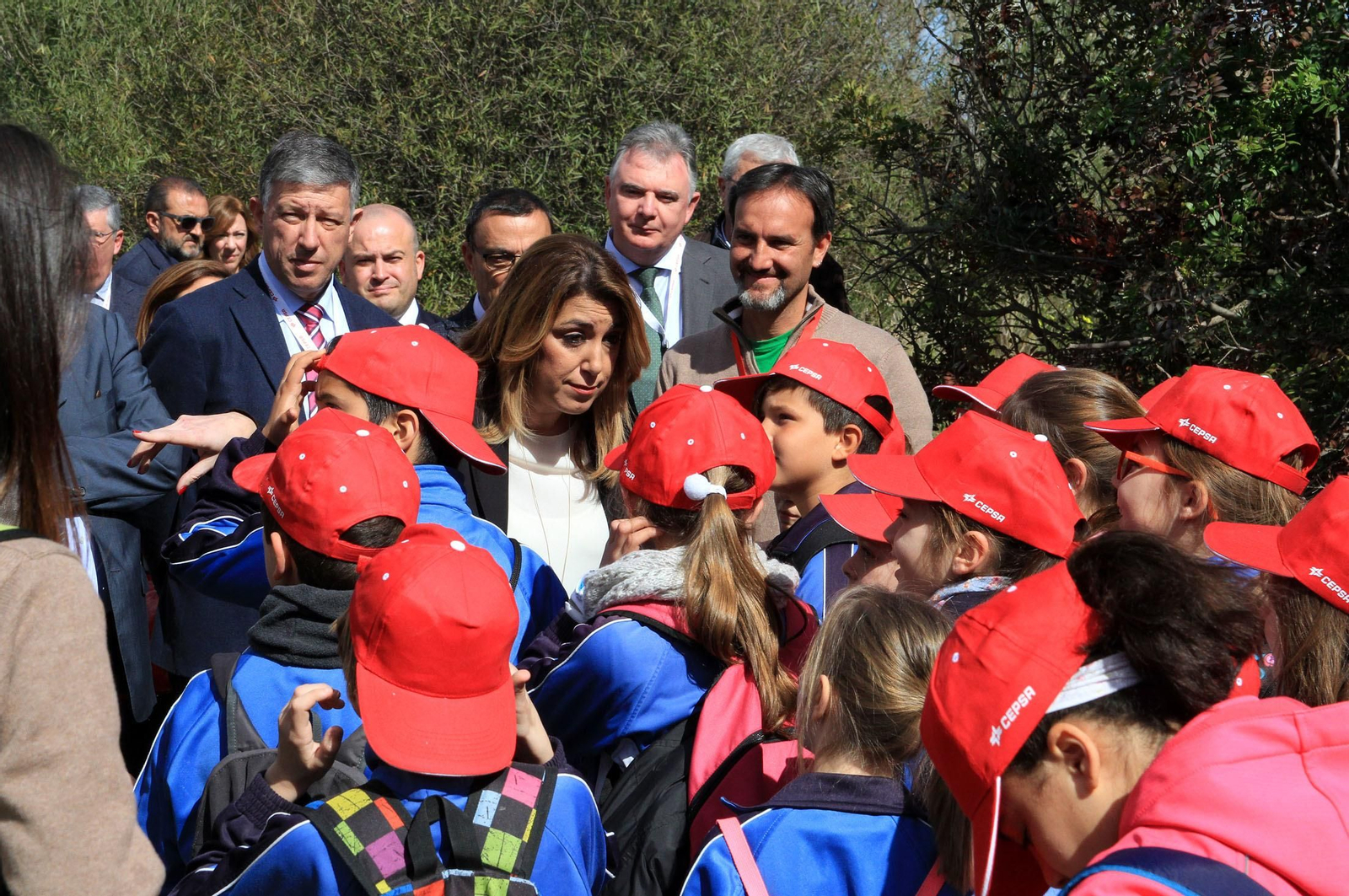 La presidenta de la Junta de Andalucía, Susana Díaz, y el consejero delegado de Cepsa, Pedro Miró, inauguran el proyecto 'Optimización de Aromáticos' de Cepsa, en imágenes