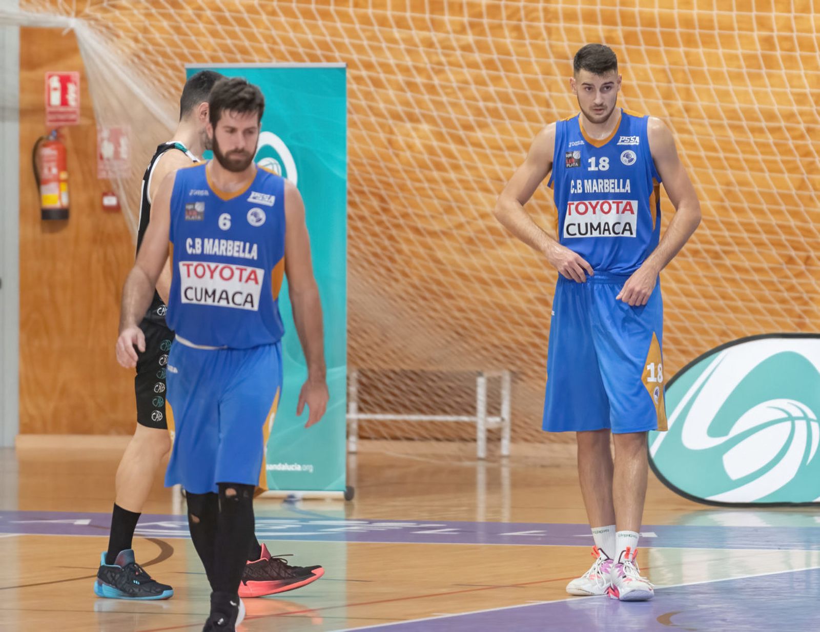 Una imagen del primer partido de la temporada en el Pabellón Carlos Cabezas.