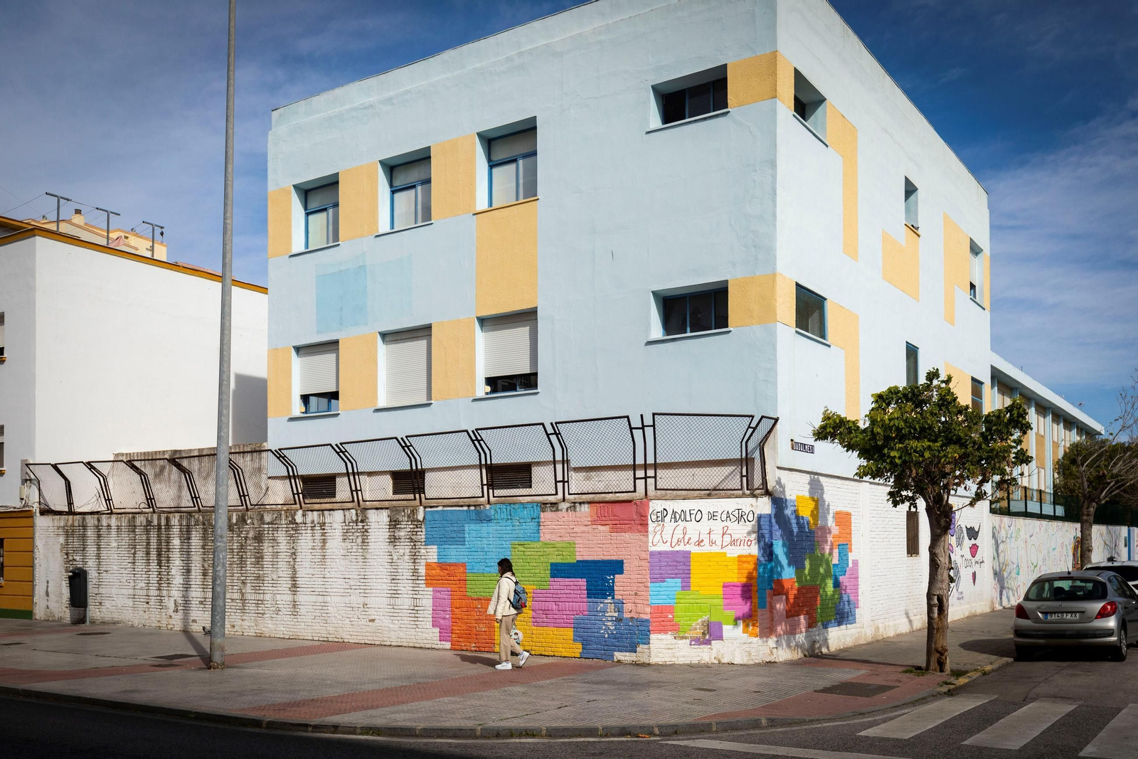 La sede del antiguo colegio Adolfo de Castro.