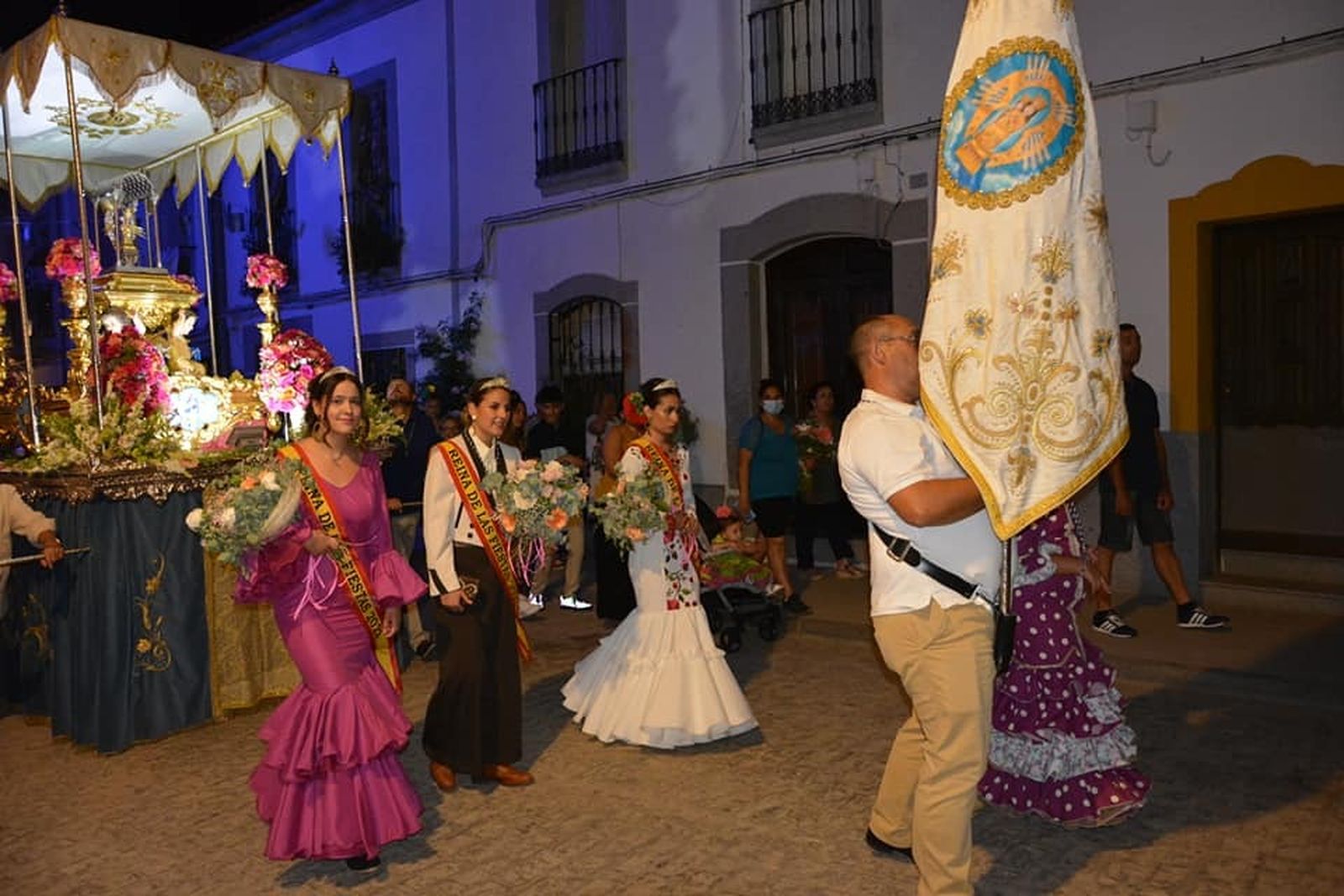 El espectacular recibimiento a la Virgen de Guía en Villanueva del Duque, en imágenes