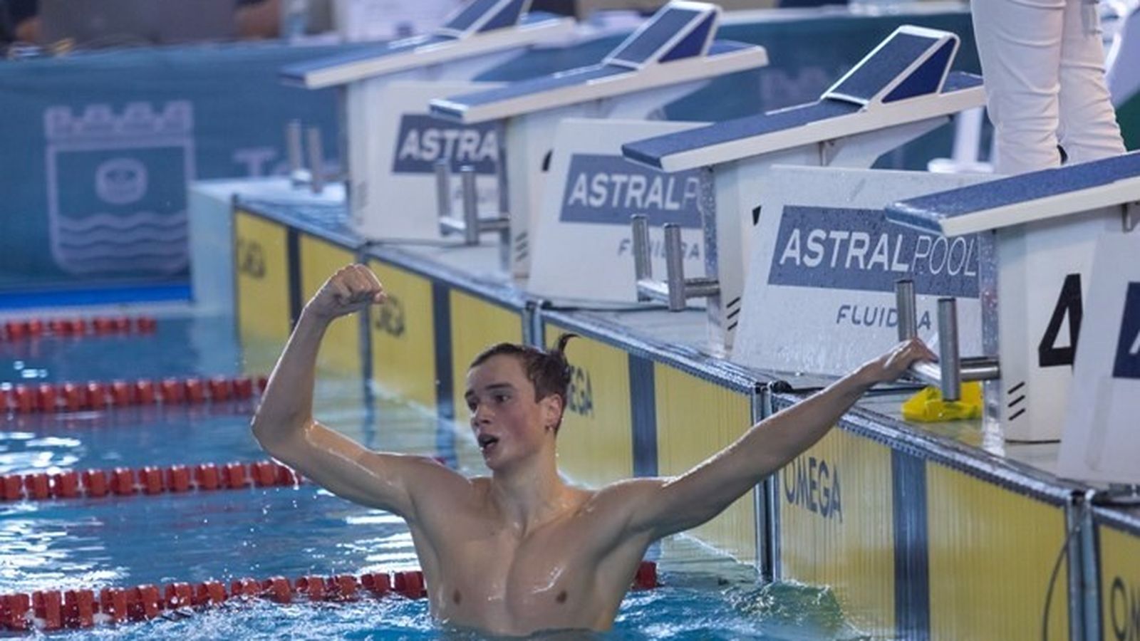 El granadino Carlos Garach celebra su magnífica carrera en Doha.