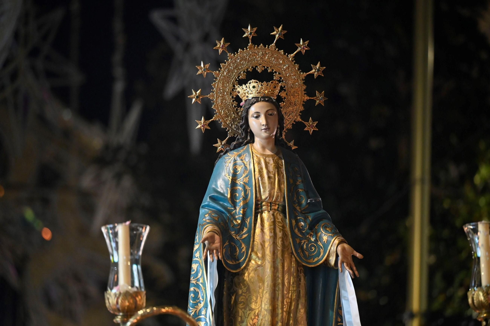 Las mejores fotos de la procesión de la Virgen de la Medalla Milagrosa de Córdoba