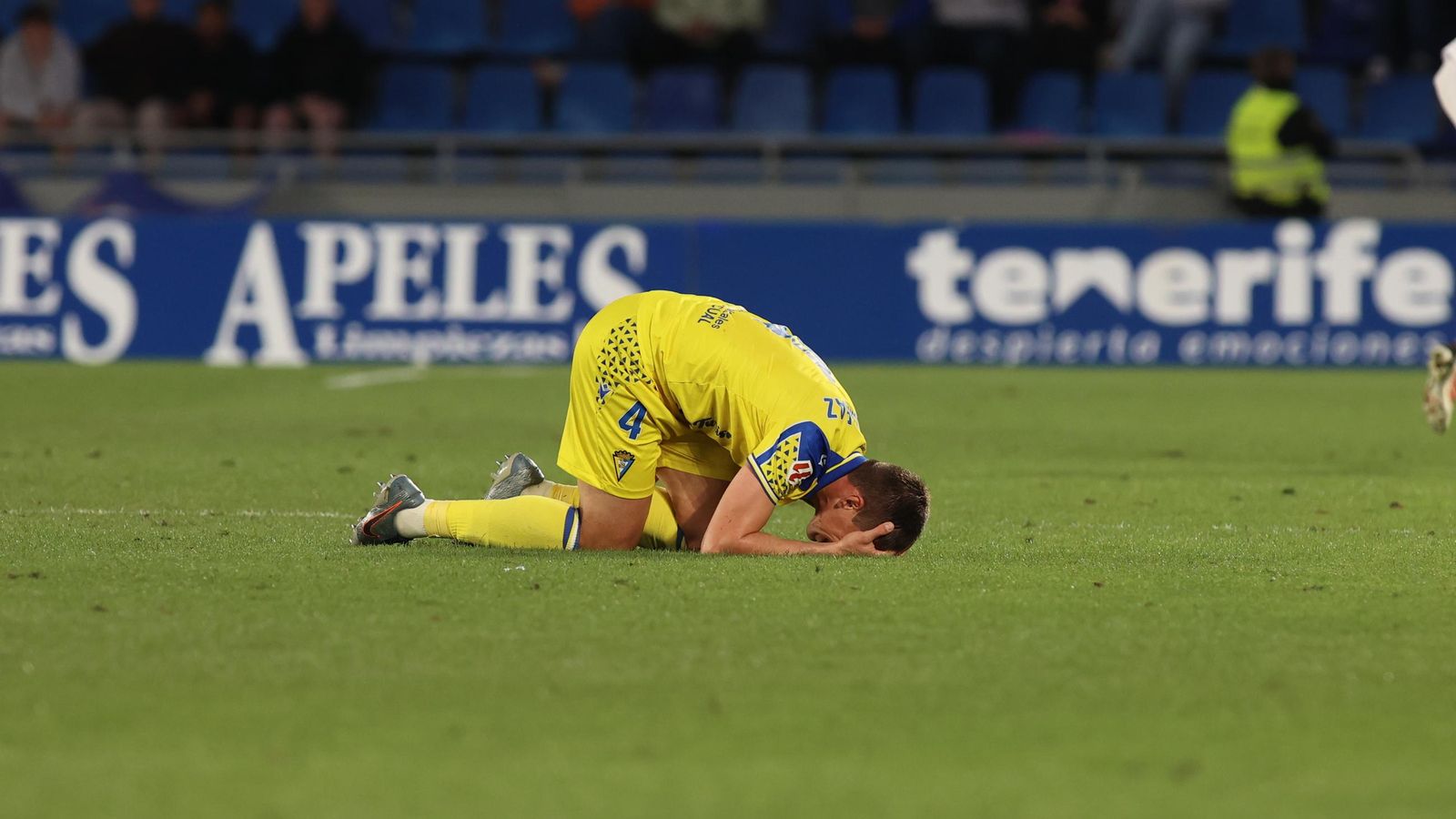 Las imágenes del Tenerife-Cádiz CF