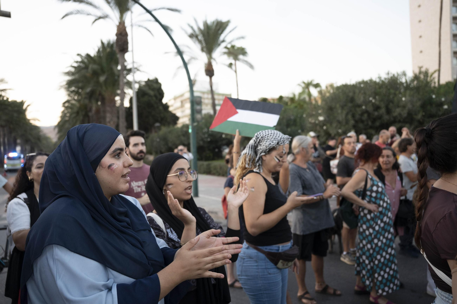 Manifestación convocada por la Plataforma Almería por Palestina