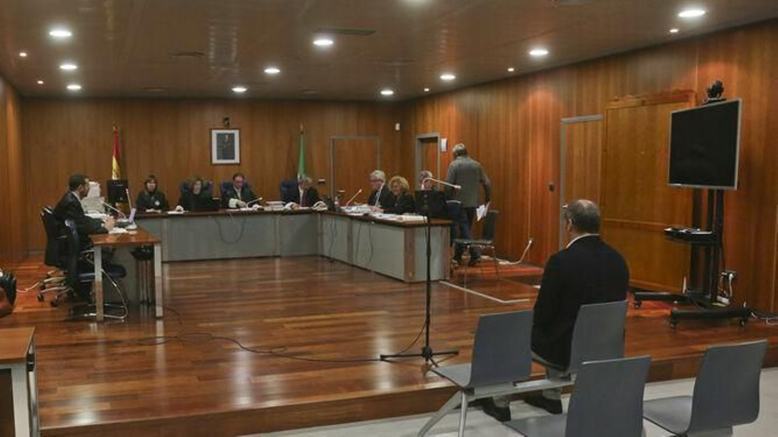 El entrenador acusado de abusos, en la sala de vistas