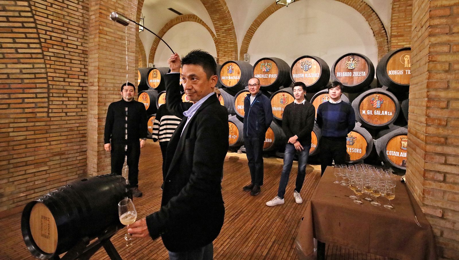 Venenciadores Japoneses en el Consejo