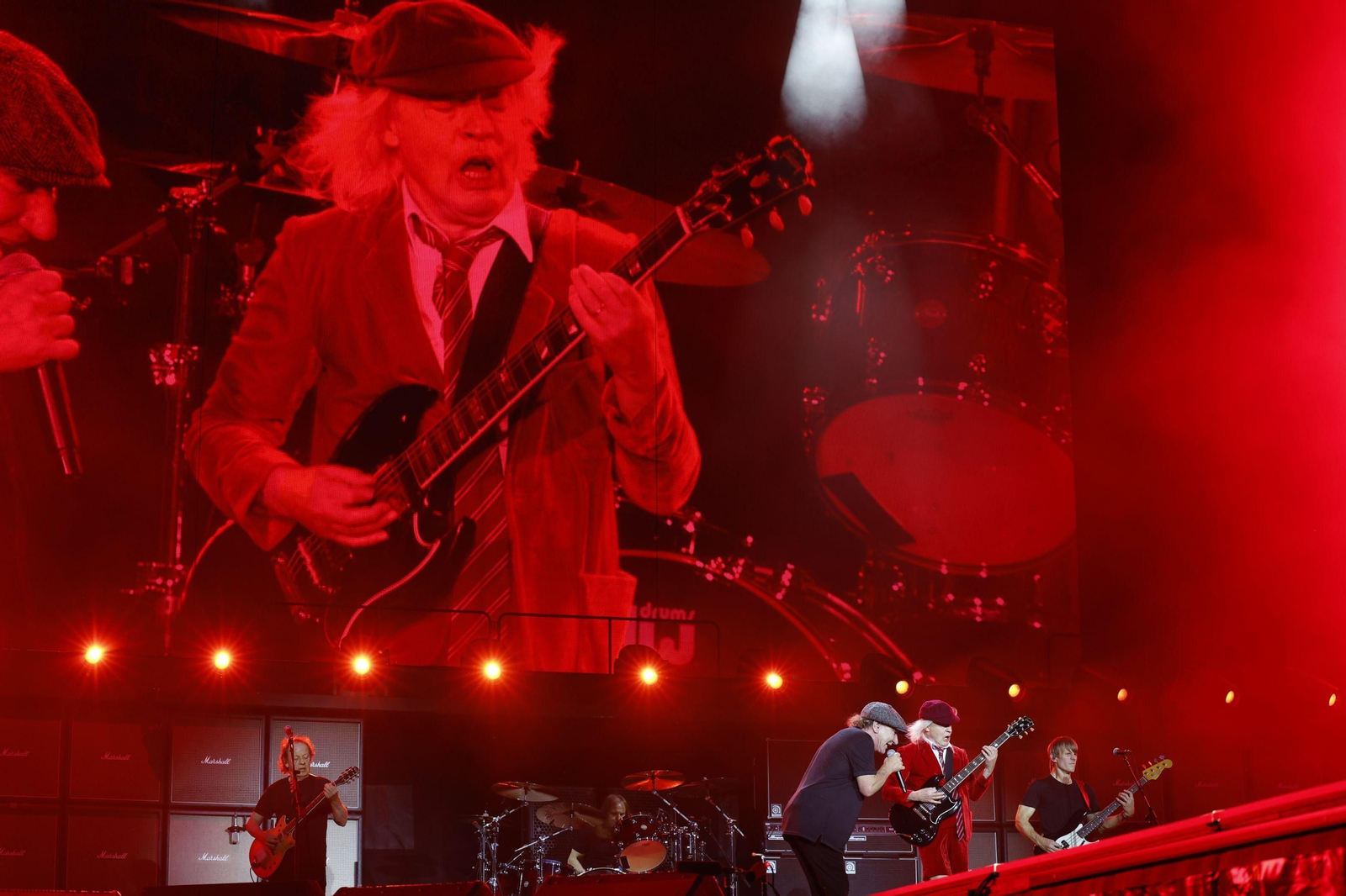 Las imágenes del primer concierto de AC/DC en Sevilla por su gira 'Power Up Tour 2024'