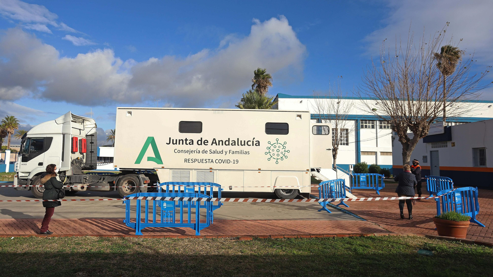 Cribados masivos en La Línea