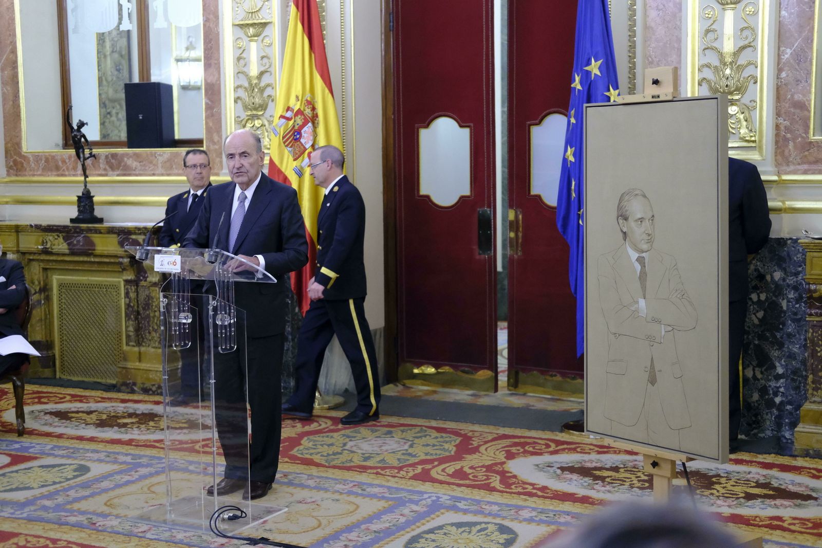 Las imágenes del homenaje a Pérez Llorca en el Congreso