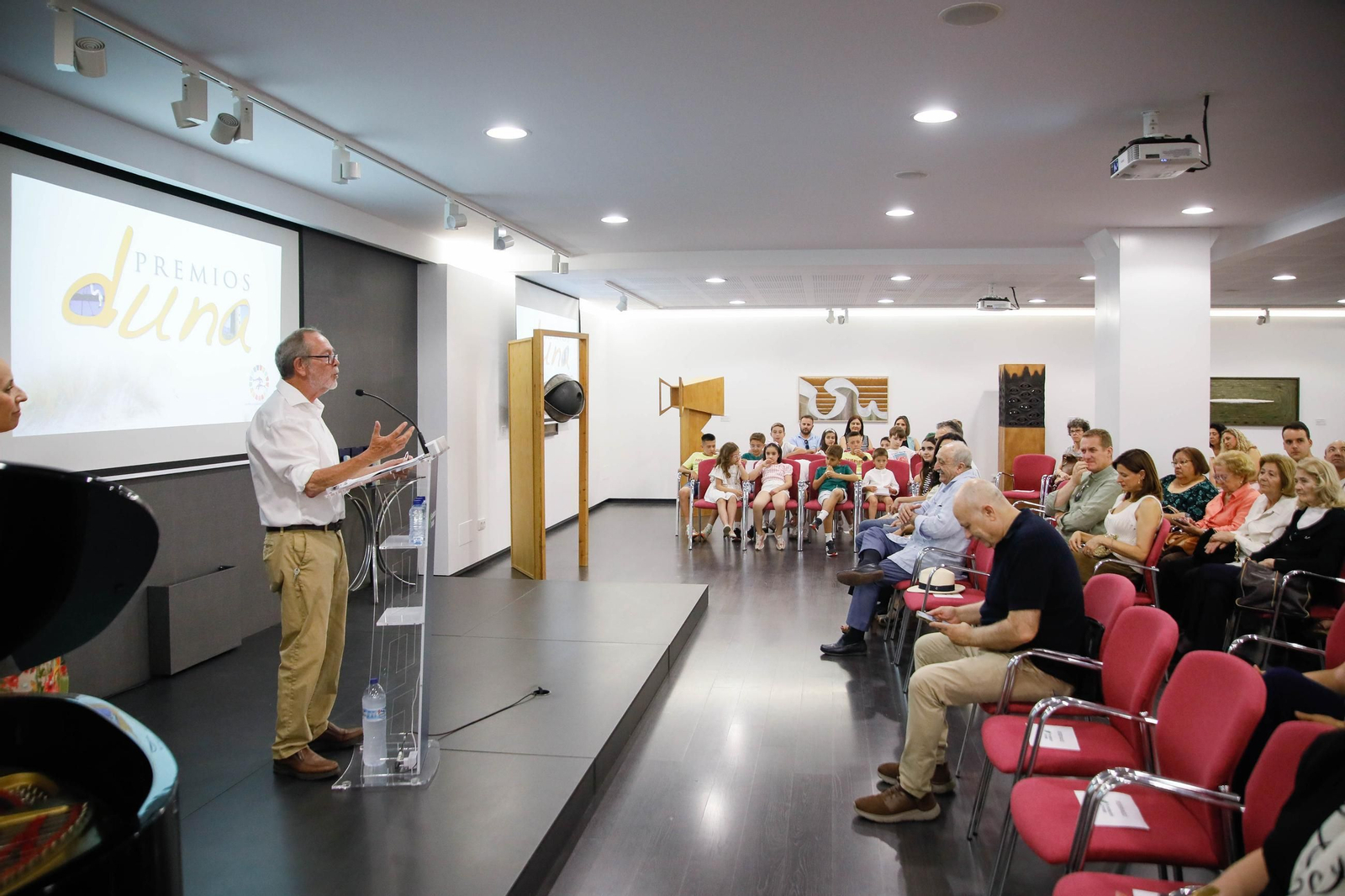 El Grupo Ecologista Mediterráneo de Almería realiza el acto de entrega de los premios Duna