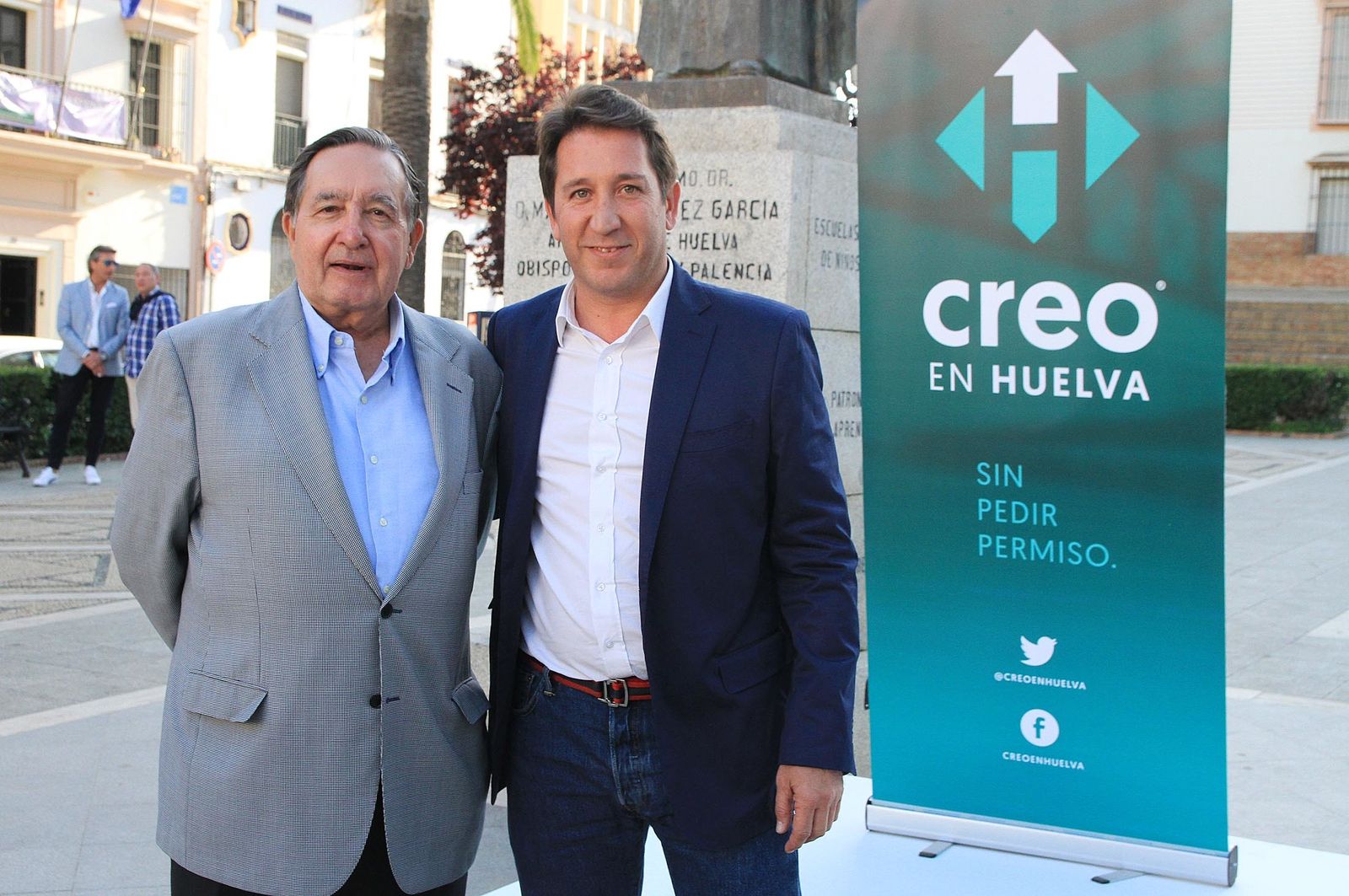Imágenes de la presentación de "Creo en Huelva", nuevo partido de Ruperto Gallardo y Enrique Figueroa