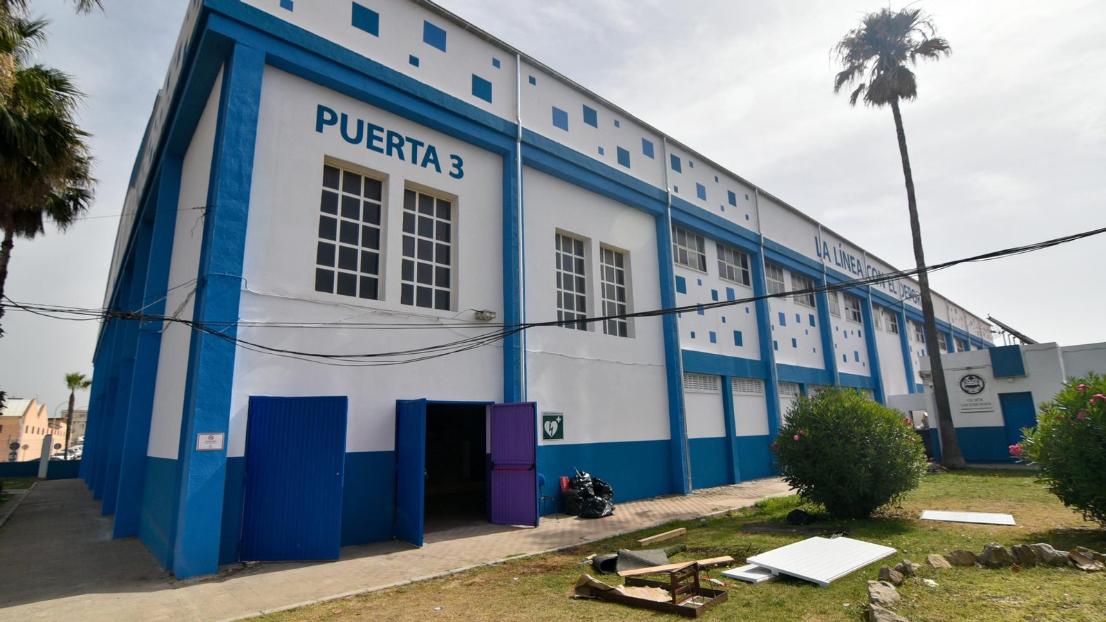 Las fotos de la obras en el Pabello Municipal de La Línea