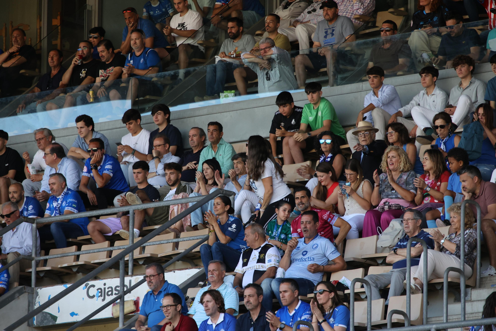 Búscate en el partido entre el Xerez DFC y Ceuta B en Chapín