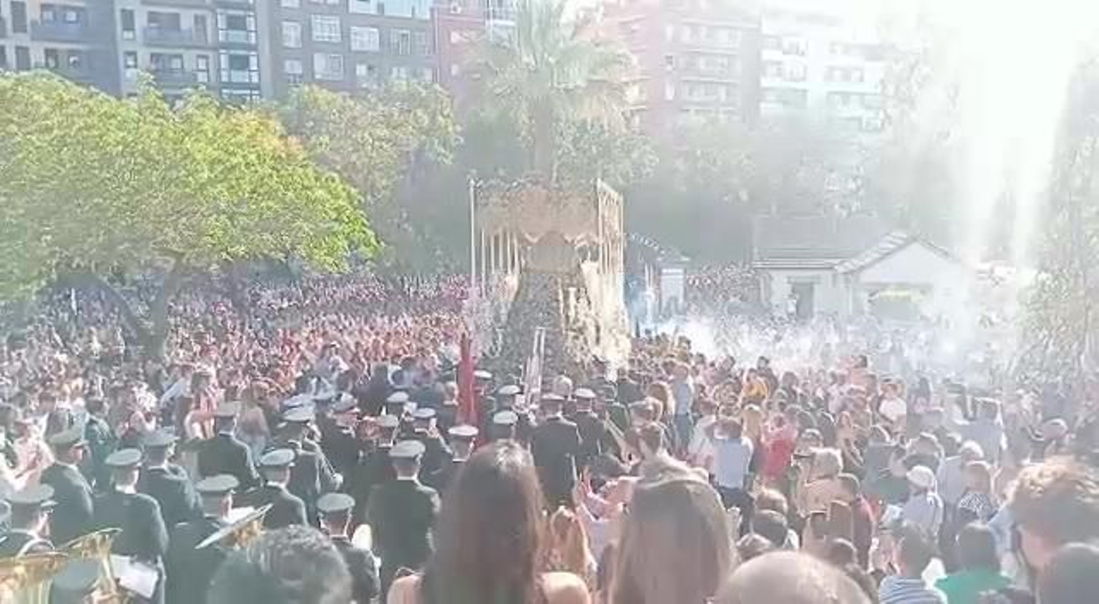 Virgen de la Victoria por el Barrio Obrero.