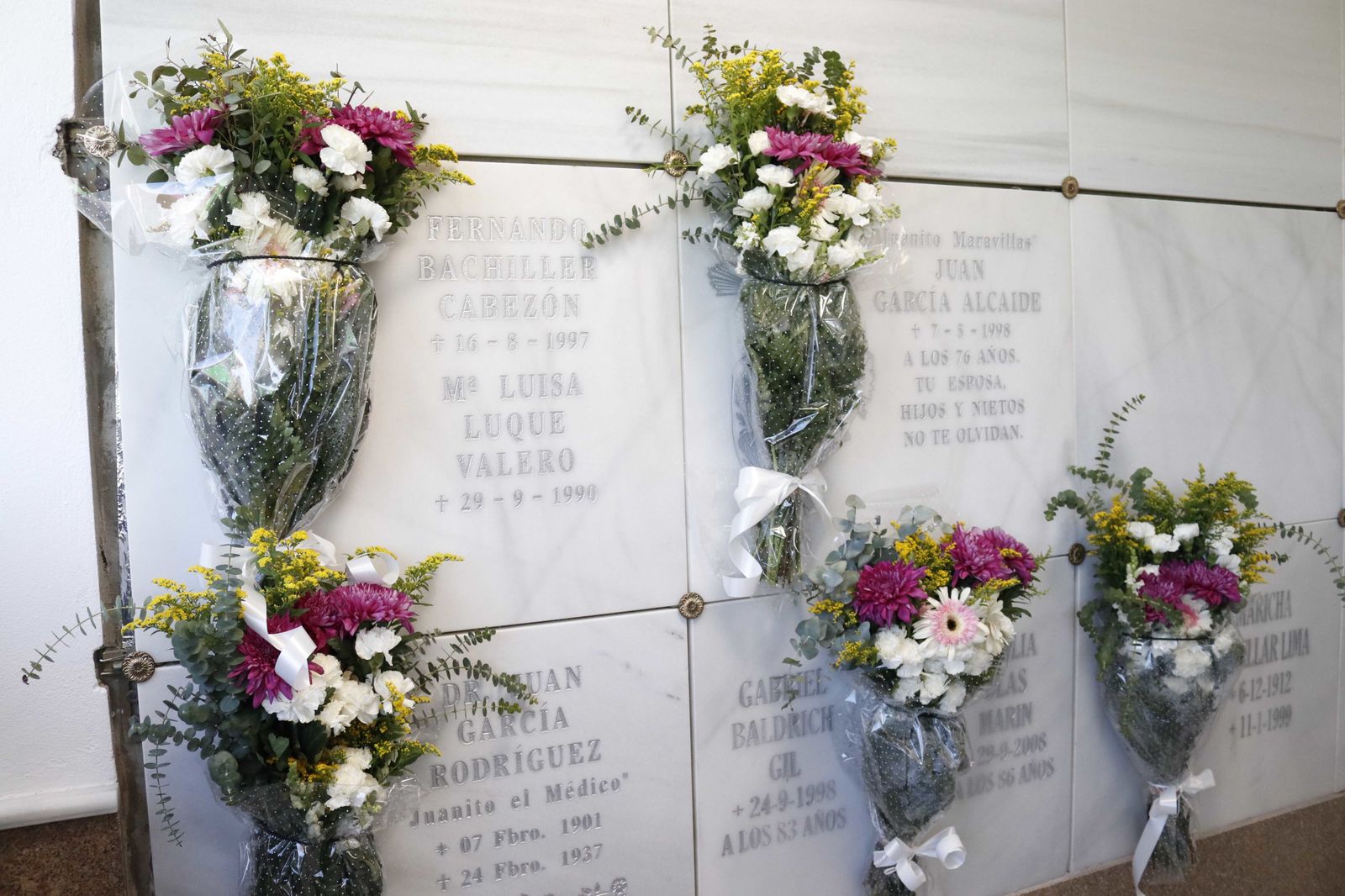 Inauguración del Panteón de los Ilustres en el cementerio de La Línea