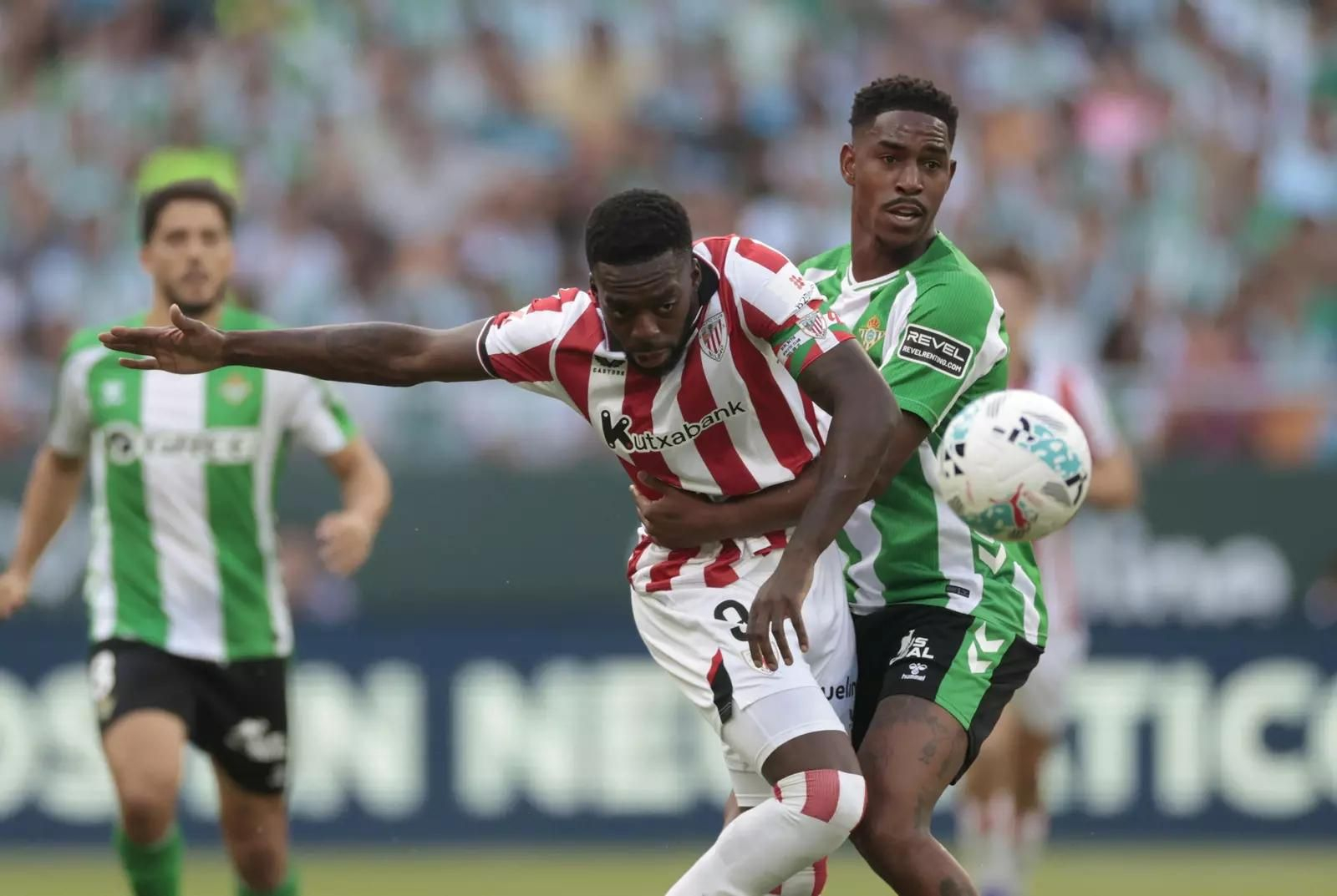 Iñaki Williams durante un partido Betis-Athletic Club