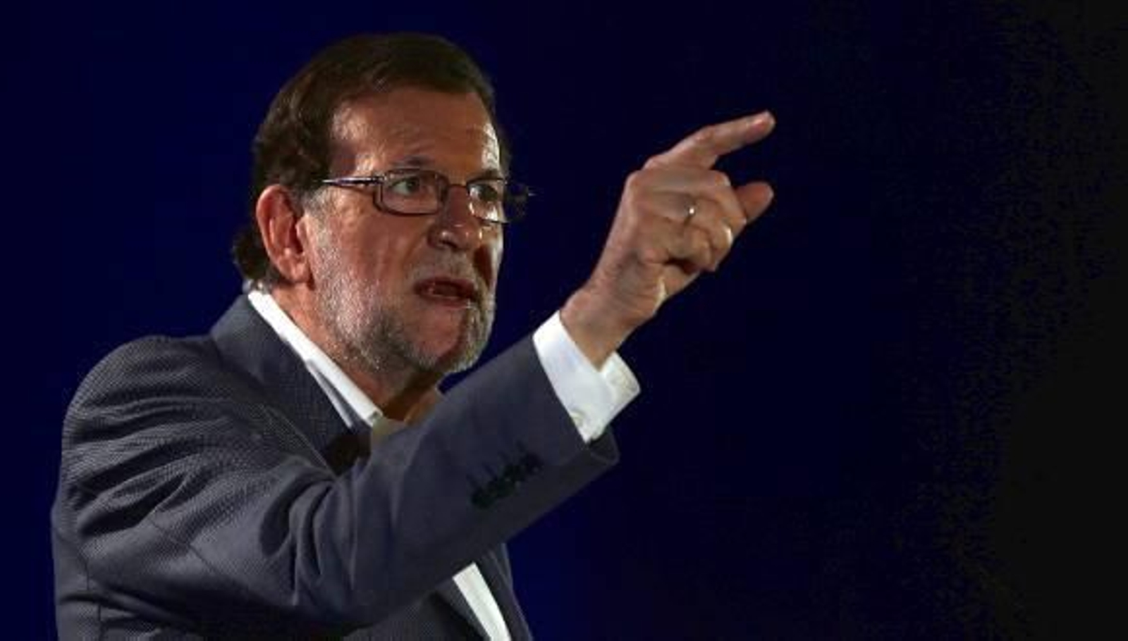 Rajoy se prepara para salir vivo del debate a cuatro