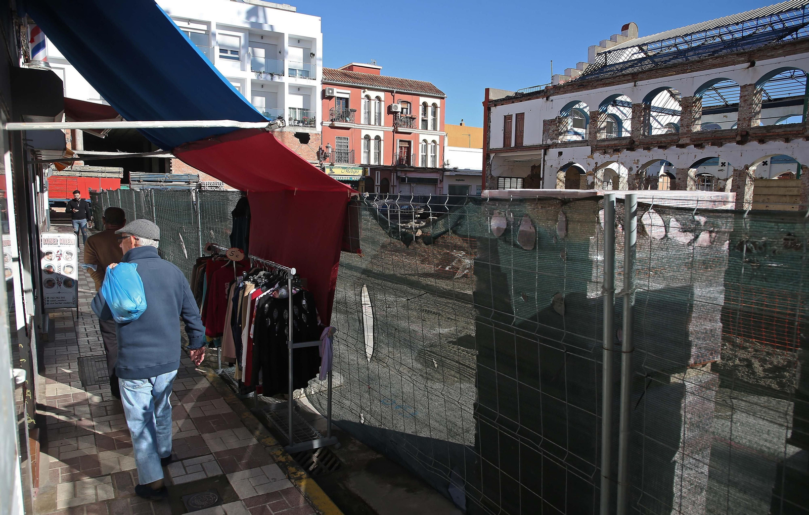 Fotos de las obras del mercado de La Línea