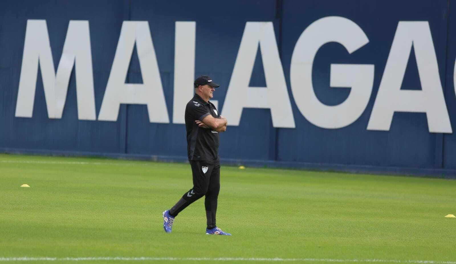 Galería: El Málaga CF ya apunta al Peña Deportiva