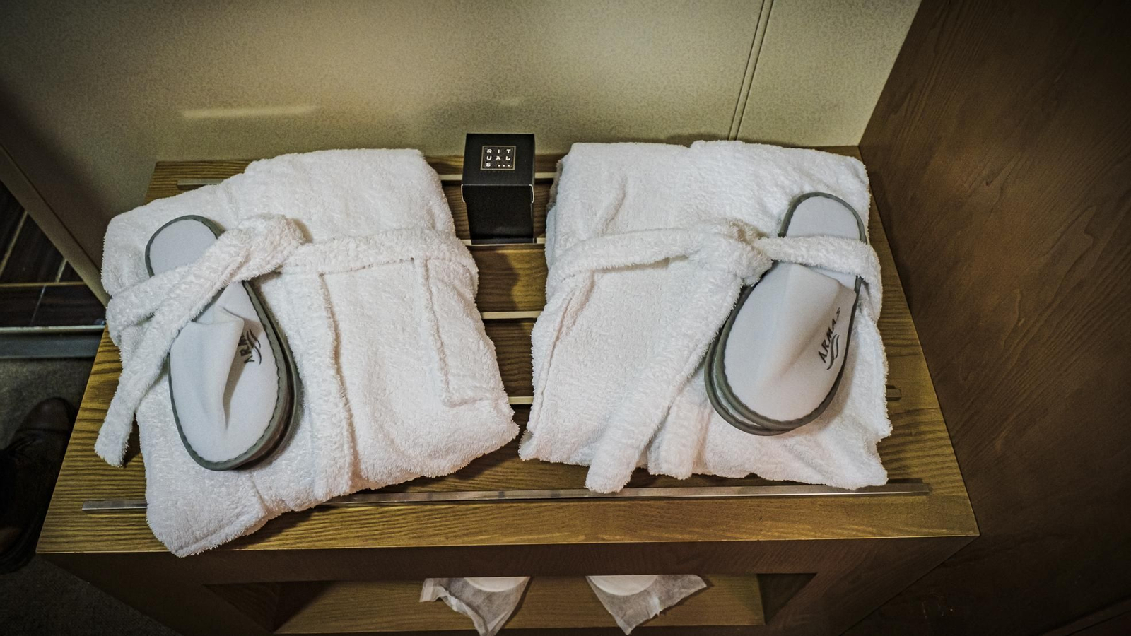 Interior del superferry 'Volcán de Tinamar'.