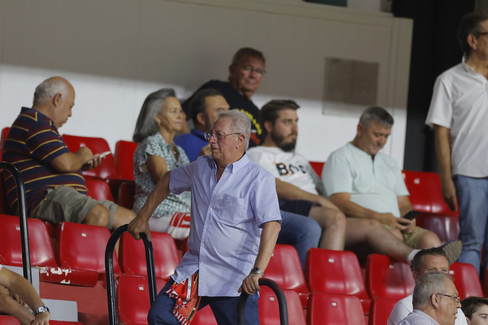 Búscate en las fotos del Sevilla fc-Girona